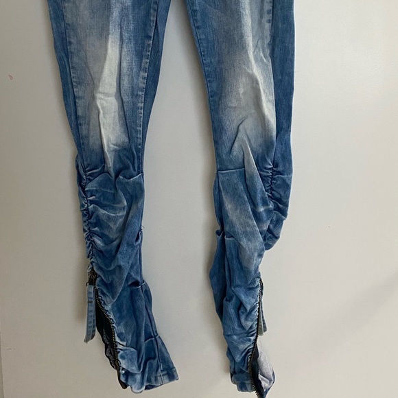 Amisu Jeans. Size 27 - Picture 2 of 7